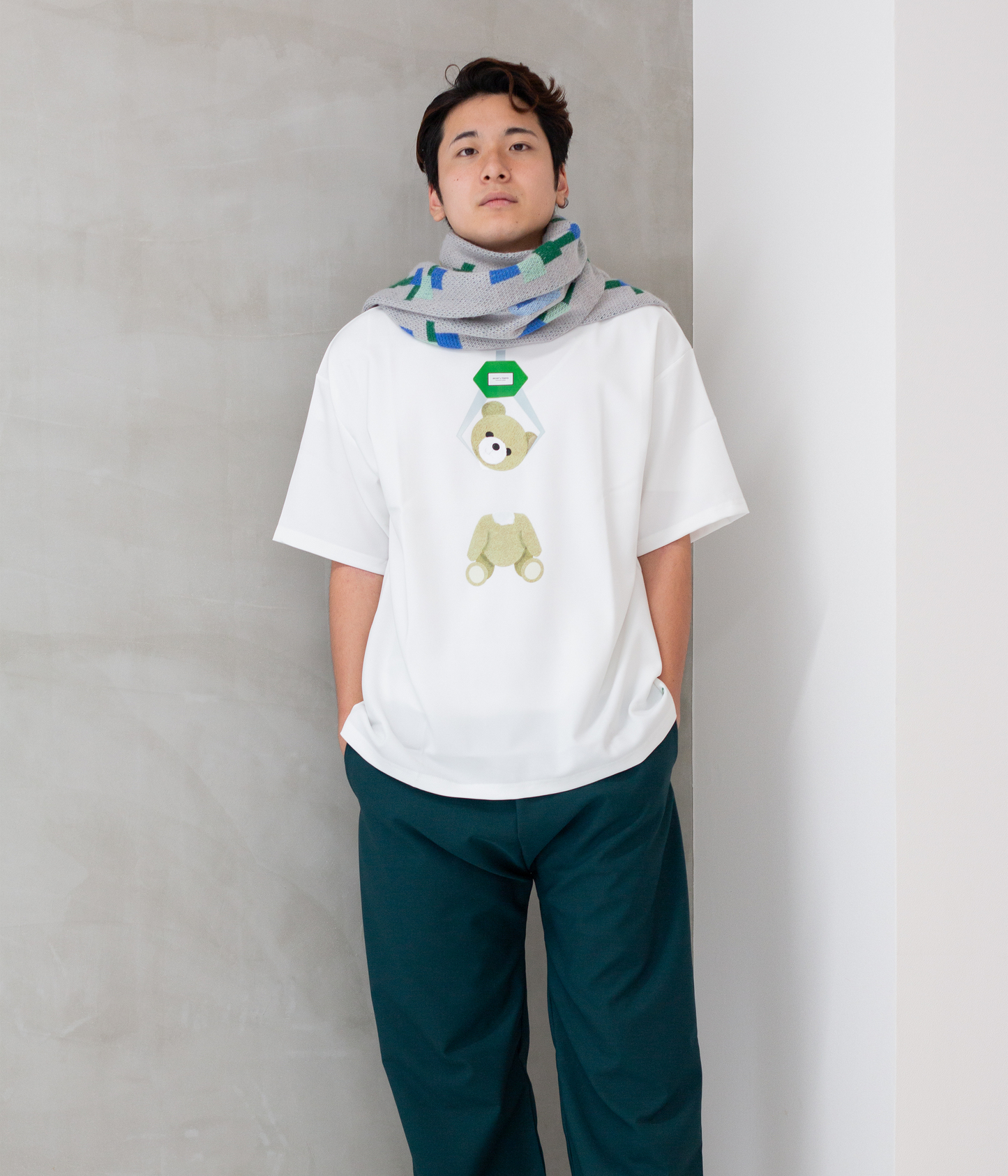 Tee 【Irrelevant Surprise】